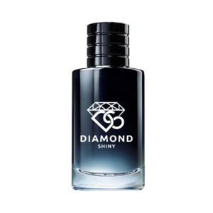 Dior Sauvage EDP Perfume By Diamond Shiny عطر ديور سوفاج أو دو بارفان العلامة التجارية: ديور الجنس: مذكر الحجم: 100 مل المكونات العليا: البرغموت، فلفل سيشوان مكونات قلب العطر: الخزامى، اليانسون النجمي، جوزة الطيب المكونات الأساسية: أمبروكسان، خلاصة الفانيليا نبذة عن العطر: عنبر فوجير (حار، دافئ، عطري، فانيليا) المناسبة: متعدد الاستخدامات للغاية. ممتاز للاستخدام على مدار العام، ويتناسب مع الأماكن غير الرسمية، والمكتب، والمواعيد المسائية، وذلك بفضل جاذبيته الواسعة وأدائه القوي. الثبات والانتشار: ممتاز/قوي (معروف بانتشاره القوي وثباته الاستثنائي، تاركاً أثراً جذاباً). انطباع: تطور سلس، حسي، وأكثر رقيًا للعطر الأصلي. يحتفظ بانتعاشه المميز ونكهته الحارة، لكنه يُضيف إليه لمسة كريمية آسرة من الفانيليا تُضفي عليه دفئًا وعمقًا، مما يجعله في غاية الرقي والحداثة.